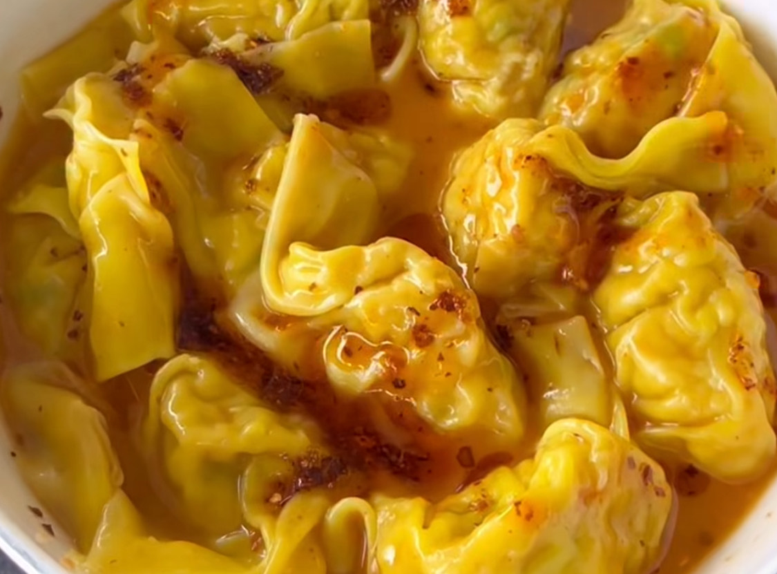 Nyi Wonton: Rasa Hangat yang Menghiasi Malam Cilacap